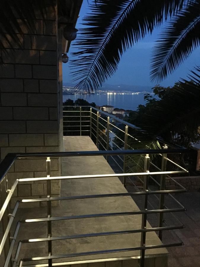 Vacation Home Lucija Slatina  外观 照片