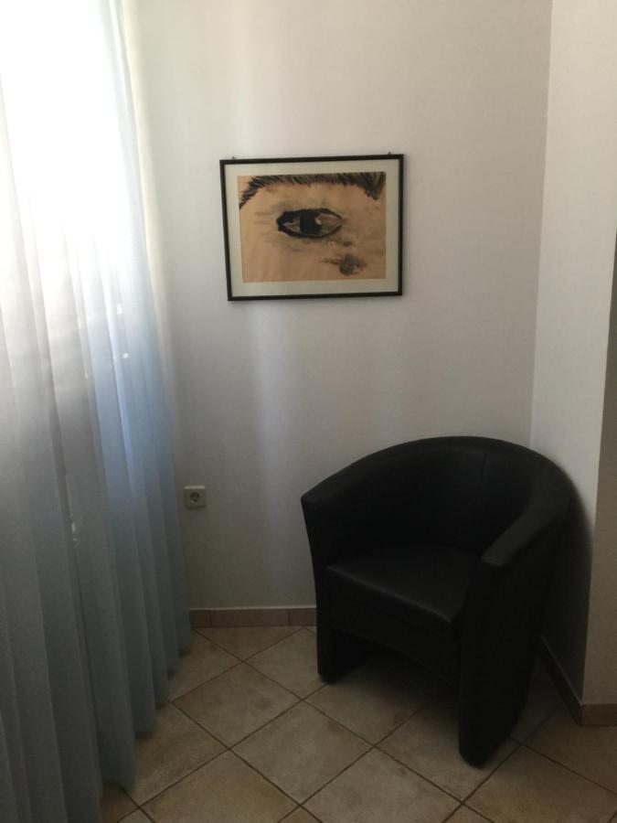 Vacation Home Lucija Slatina  外观 照片