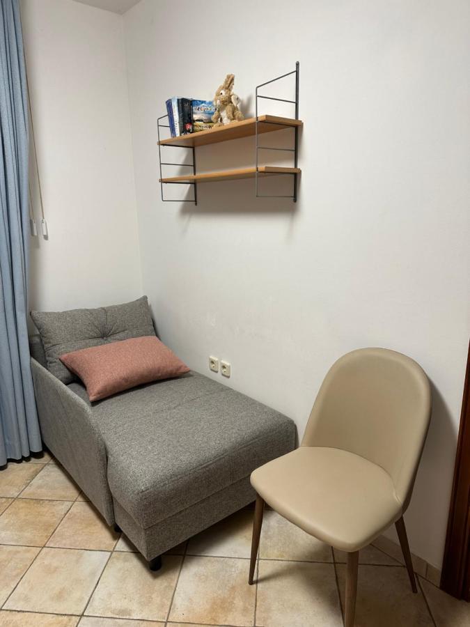 Vacation Home Lucija Slatina  外观 照片