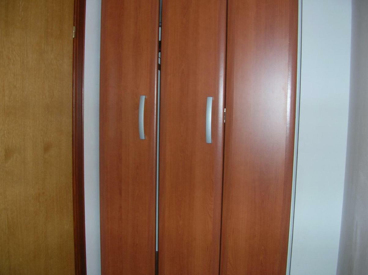 Vacation Home Lucija Slatina  外观 照片